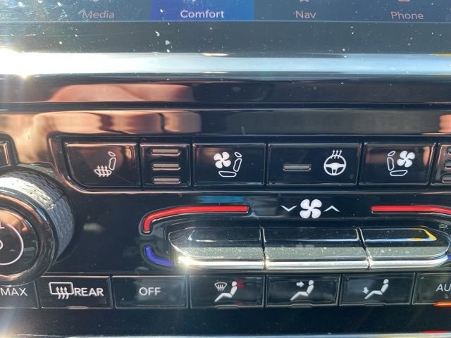 2024 Jeep Grand Cherokee Overland 4x4