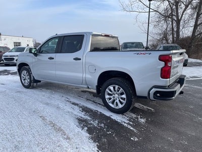 2022 Chevrolet Silverado 1500 Custom