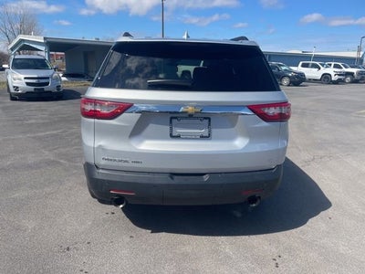 2020 Chevrolet Traverse LT Cloth