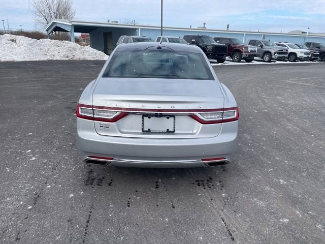 2017 Lincoln Continental Select