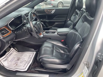 2017 Lincoln Continental Select