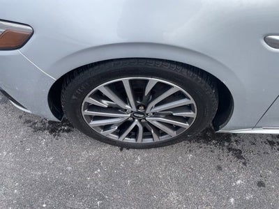 2017 Lincoln Continental Select