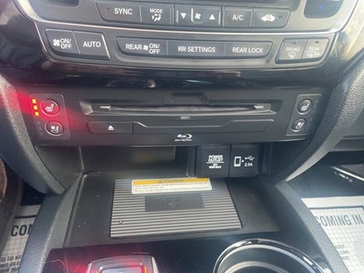 2022 Honda Pilot AWD Black Edition