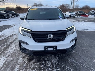 2022 Honda Pilot AWD Black Edition