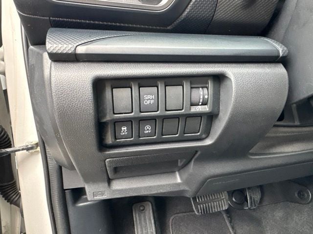2023 Subaru Forester Base