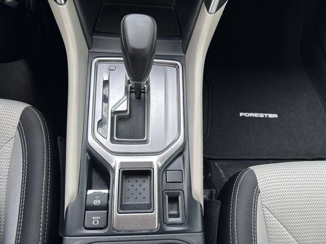 2023 Subaru Forester Base