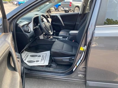 2016 Toyota RAV4 LE