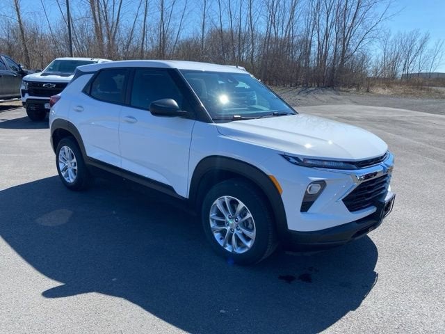 2025 Chevrolet Trailblazer LS