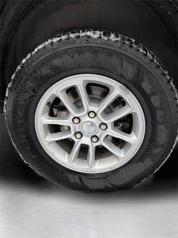 2020 Jeep Grand Cherokee Laredo E 4x4