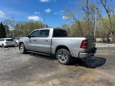 2021 RAM 1500 Laramie Crew Cab 4x4 5'7" Box