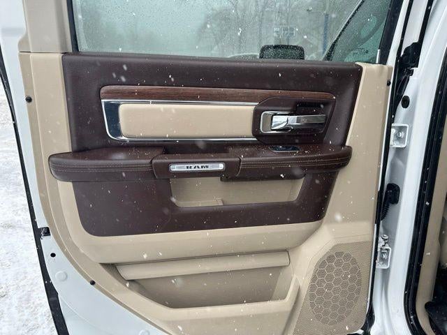 2018 RAM 2500 Laramie Crew Cab 4x4 6'4" Box