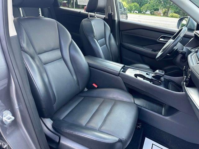 2021 Nissan Rogue SV FWD