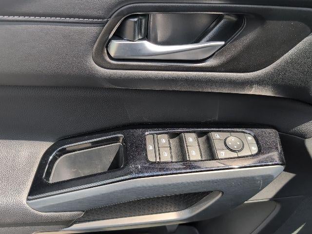 2024 Nissan Pathfinder SL 4WD
