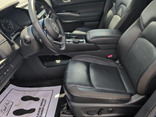 2024 Nissan Pathfinder SL 4WD