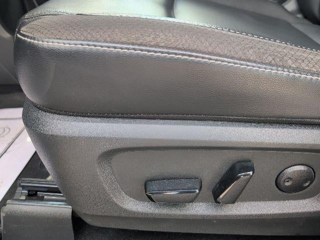 2024 Nissan Pathfinder SL 4WD