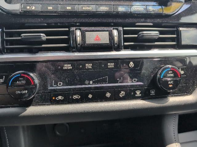 2024 Nissan Pathfinder SL 4WD