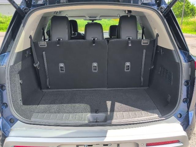 2024 Nissan Pathfinder SL 4WD