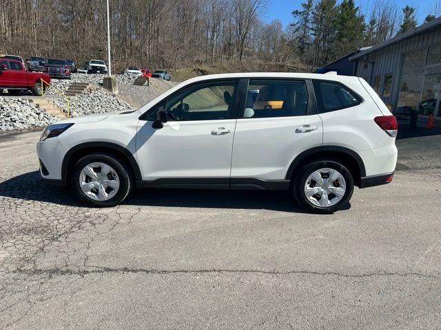 2023 Subaru Forester Base