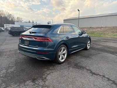 2019 Audi Q8 55 Premium