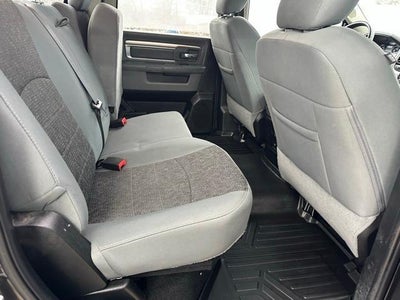 2018 RAM 1500 Big Horn 4x4 Crew Cab 5'7" Box