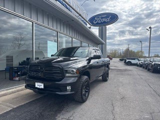 2016 RAM 1500 4WD Crew Cab 5.7 Ft Box Sport