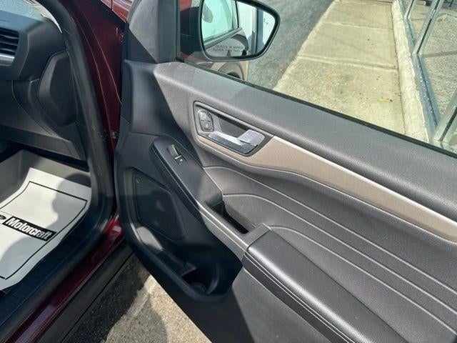 2021 Ford Escape SE AWD