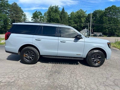 2025 Ford Expedition Tremor 4x4