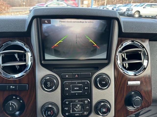 2016 Ford Super Duty F-250 SRW 4WD Crew Cab 6-3/4 Ft Box Lariat