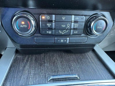 2020 Ford Super Duty F-350 SRW LARIAT 4WD Crew Cab 6.75' Box