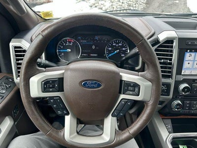 2017 Ford Super Duty F-350 SRW King Ranch 4WD Crew Cab 6.75' Box