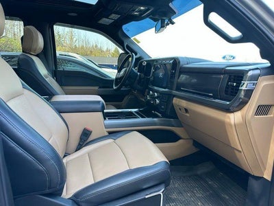 2024 Ford Super Duty F-350 SRW LARIAT 4WD Crew Cab 6.75' Box