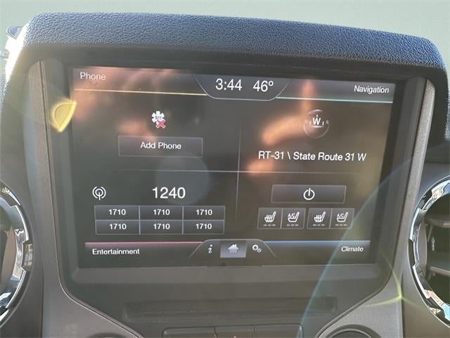 2016 Ford Super Duty F-350 SRW 4WD Crew Cab 6-3/4 Ft Box Lariat