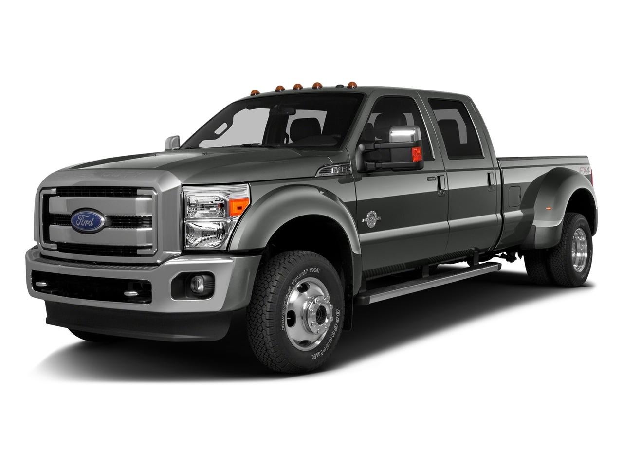 2016 Ford Super Duty F-450 DRW 4WD Crew Cab 8 Ft Box Lariat