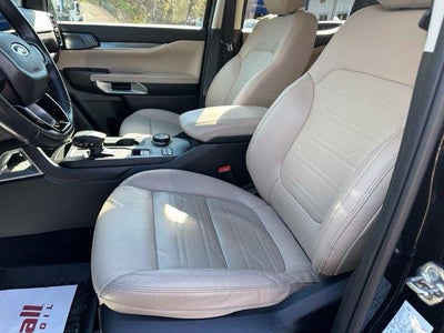 2024 Ford Ranger LARIAT 4WD SuperCrew 5' Box