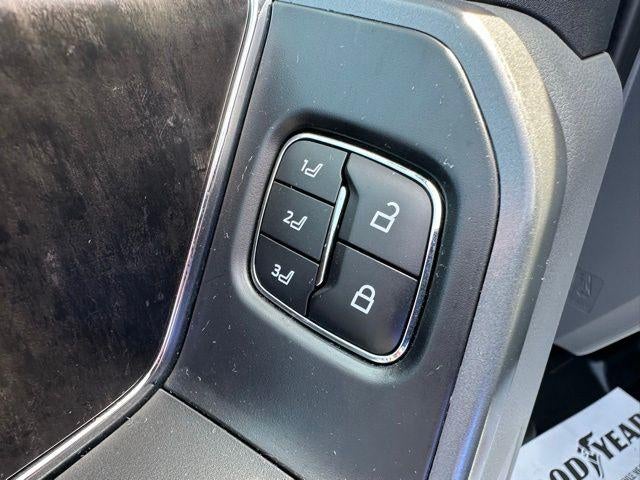 2023 Ford F-150 LARIAT 4WD SuperCrew 5.5' Box