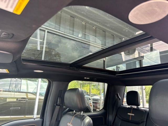 2021 Ford F-150 Platinum 4WD SuperCrew 5.5' Box