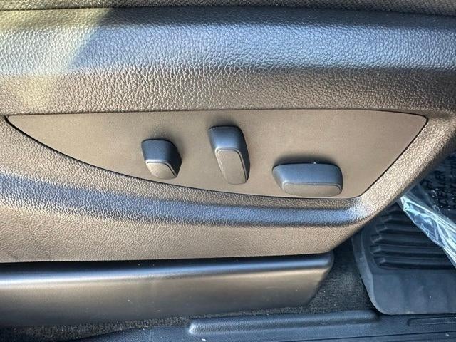 2016 Chevrolet Silverado 2500 HD Crew Cab Standard Box 4-Wheel Drive LT