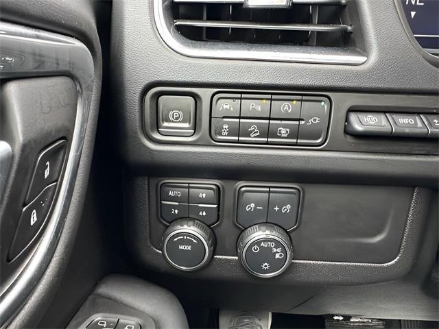 2022 Chevrolet Suburban 4WD High Country