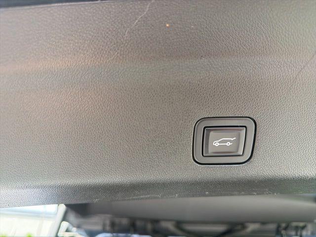 2023 Chevrolet Suburban 4WD High Country