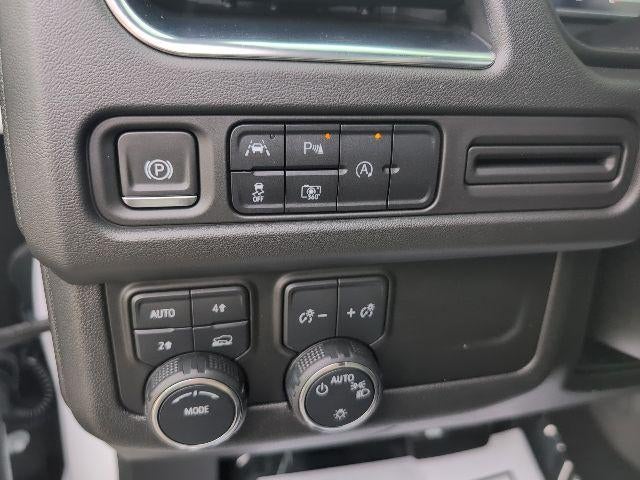 2023 Chevrolet Tahoe 4WD RST