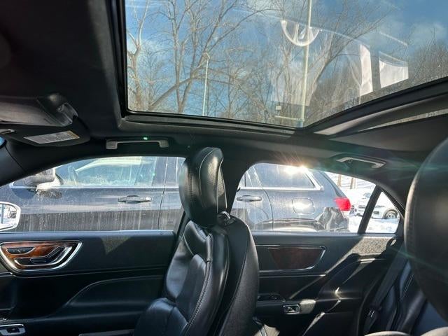 2017 Lincoln Continental Select AWD