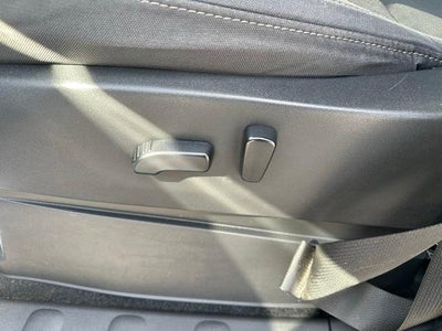 2022 Nissan Frontier Crew Cab 4x4 SV Auto