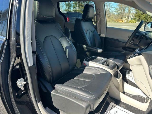 2024 Chrysler Pacifica Touring L FWD