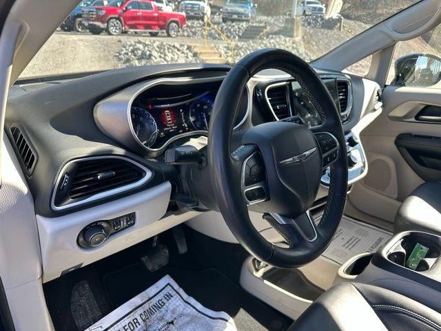 2024 Chrysler Pacifica Touring L FWD