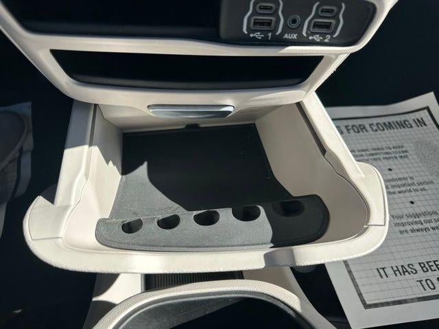 2024 Chrysler Pacifica Touring L FWD