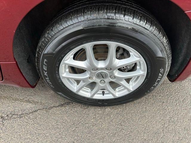 2022 Chrysler Voyager LX FWD