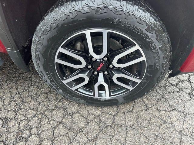 2019 GMC Sierra 1500 Crew Cab Short Box 4-Wheel Drive AT4