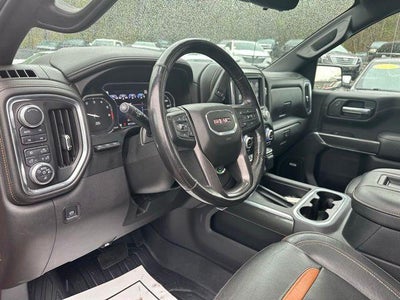 2019 GMC Sierra 1500 Crew Cab Short Box 4-Wheel Drive AT4