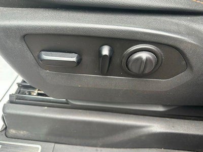 2019 GMC Sierra 1500 Crew Cab Short Box 4-Wheel Drive AT4