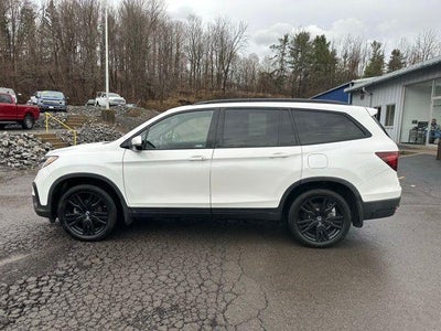 2022 Honda Pilot Black Edition AWD